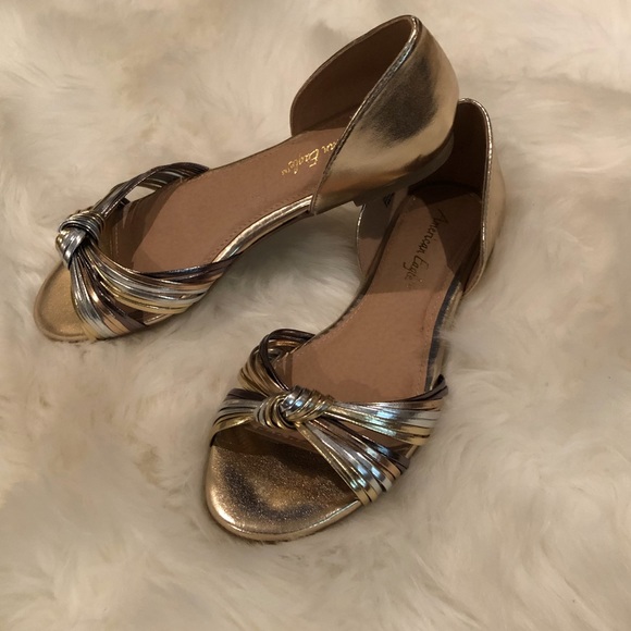 NWOB American Eagle Metallic Gold Bowknot Flats - Picture 1 of 6